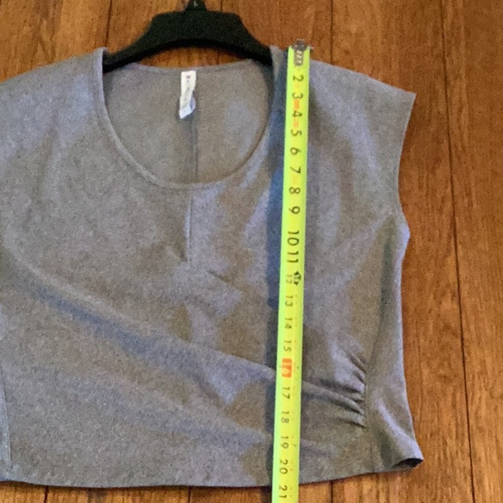 *Athleta | Bayview Ribbed Cropped Faux Wrap Top Workout Tank in Heather Grey L - Picture 8 of 8